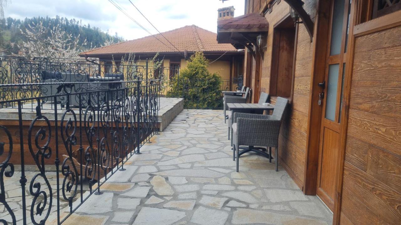 Guest House Zlatniyat Telets Koprivshtitsa Exterior photo